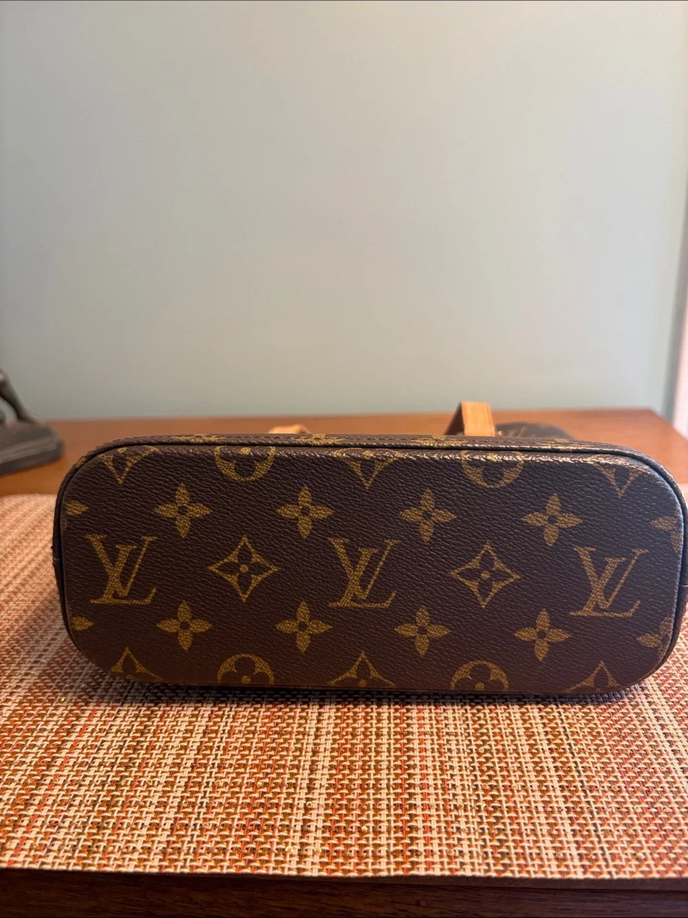 Louis Vuitton classic louis